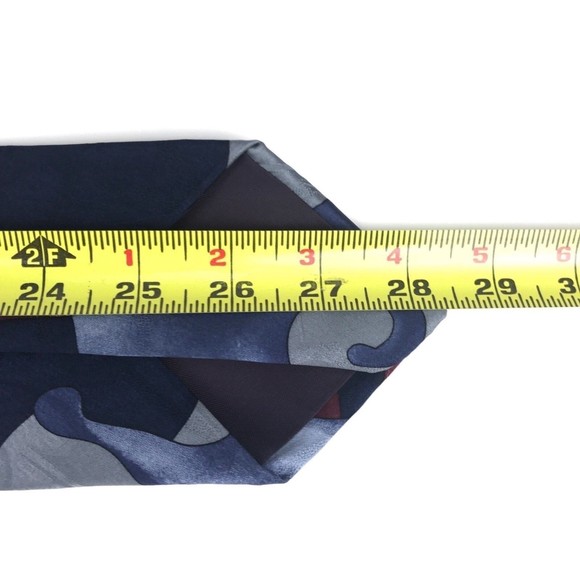 PORTOFINO Tie Red White Blue Gray Pattern Hand Made 100% Silk Necktie - Picture 7 of 7